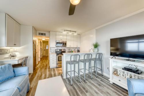 Sea Cabin 347-C - main image