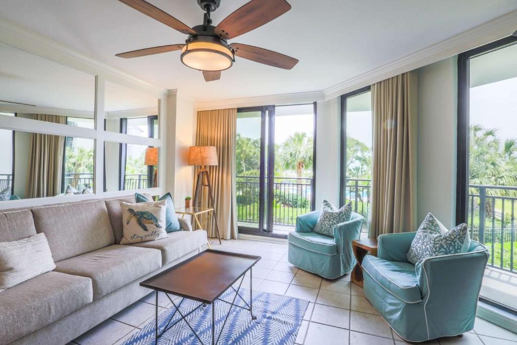Blue Cabana - main image
