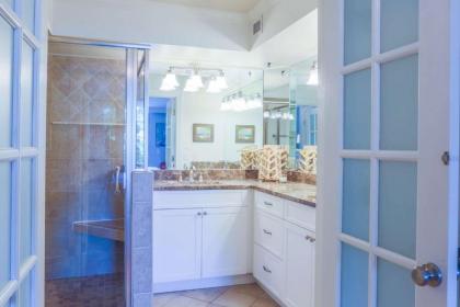 Blue Cabana - image 18