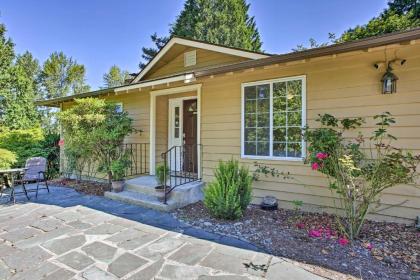 Issaquah Home with Deck and Patio 16 Miles to Seattle! - image 13