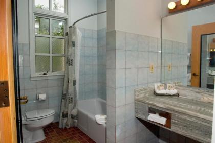 La Tourelle Hotel & Spa - image 2