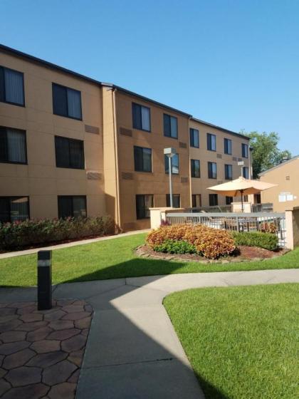 Courtyard by Marriott Jackson Ridgeland - image 2