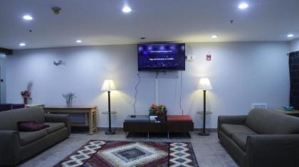America's Best Value Inn and Suites - Jackson - image 3
