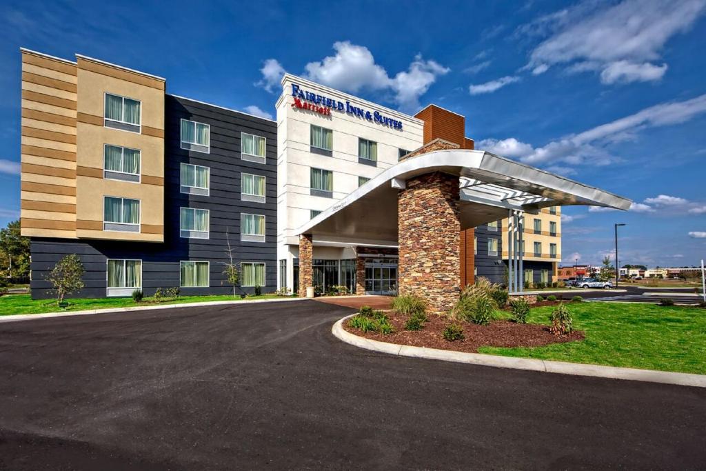 Fairfield Inn & Suites by Marriott Jackson - main image