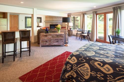 Inn on The Creek - image 3
