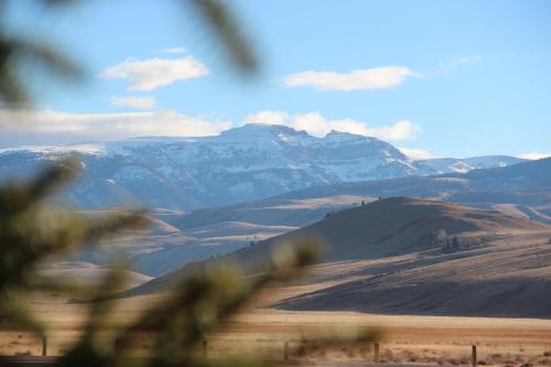 Flat Creek Inn - image 2