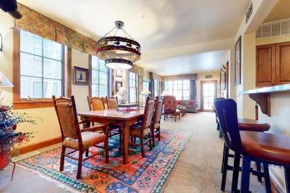 535 Snow King Loop - image 14
