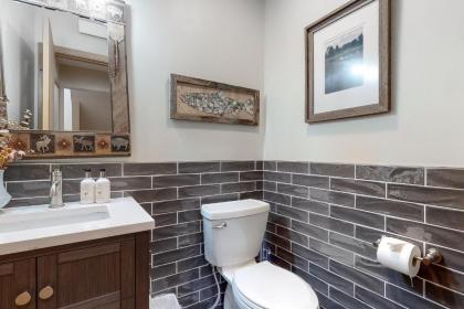 523 S Cache - image 15
