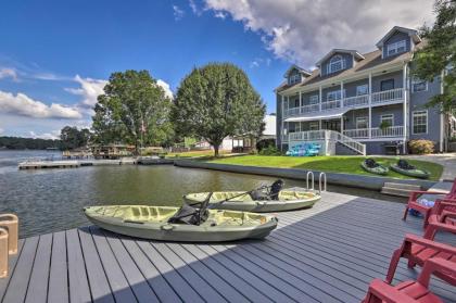 Picturesque Abode with Dock on Jackson Lake Jackson Georgia