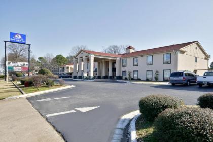 Jacksonville Inn - image 13