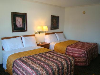 Jacksonville Inn - image 5