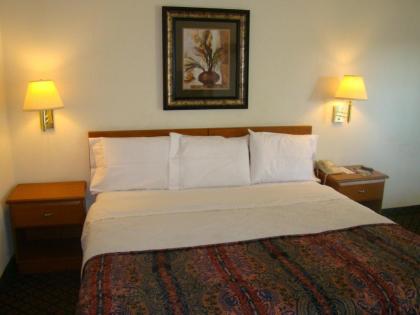 Jacksonville Inn - image 8
