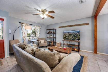 Beach Bungalow 700 - image 6