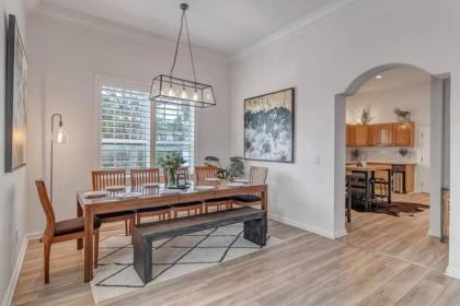 Gallery House for Art Lovers - 5 min from beach! - image 5
