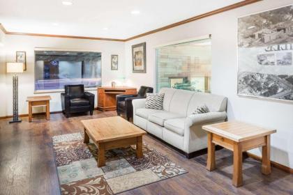 Knights Inn Jacksonville - image 15