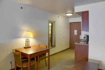 Holiday Inn Express & Suites Jacksonville an IHG Hotel - image 12