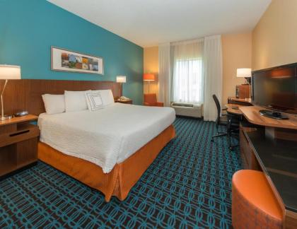 Fairfield Inn & Suites by Marriott Jacksonville - image 12