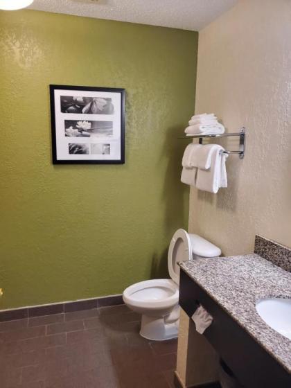 Sleep Inn & Suites Jacksonville near Camp Lejeune - image 14
