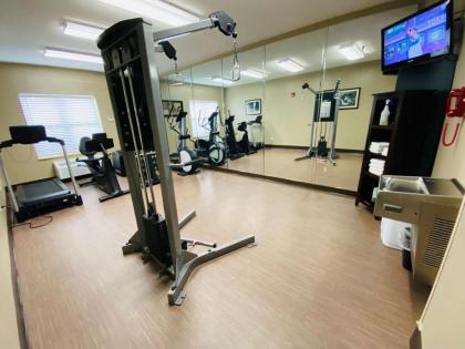 Sleep Inn & Suites Jacksonville near Camp Lejeune - image 7