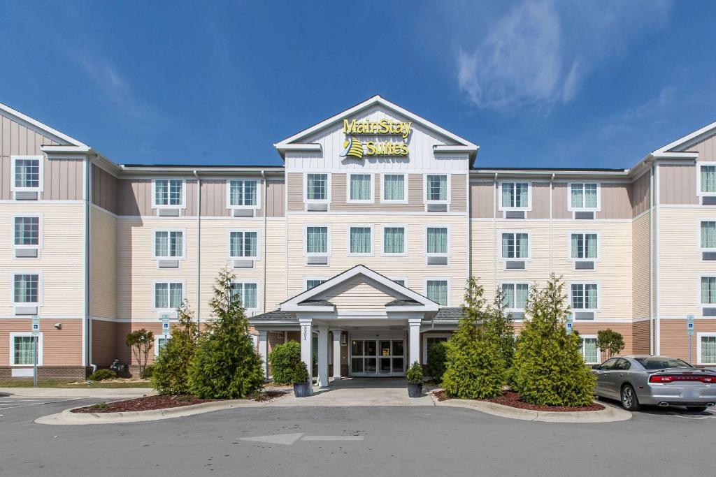 MainStay Suites Camp Lejeune - main image