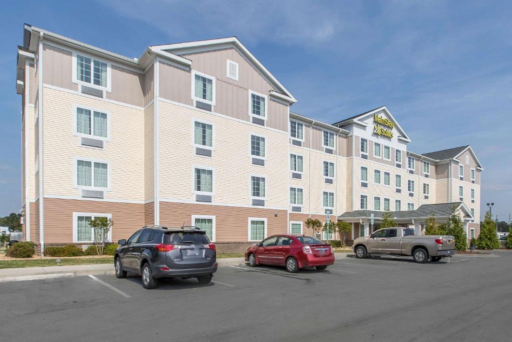 MainStay Suites Camp Lejeune - image 4