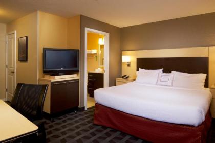 TownePlace Suites by Marriott Jacksonville - image 13