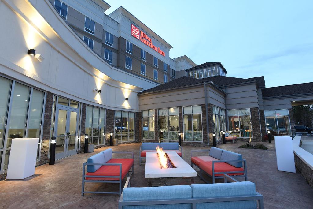Hilton Garden Inn Jacksonville - main image