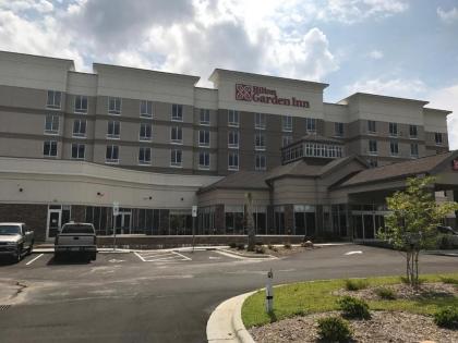 Hilton Garden Inn Jacksonville - image 2