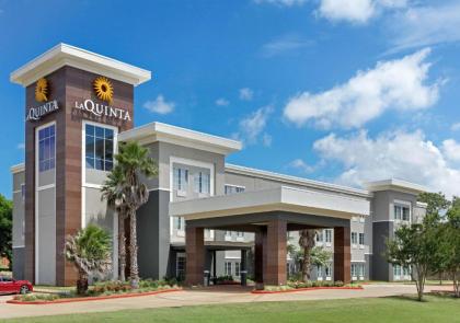 La Quinta by Wyndham Jacksonville Texas - image 2