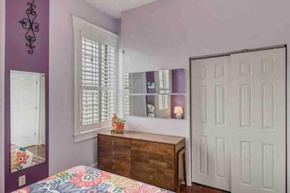Stylish 2 BR apartment - perfect for relaxing! - image 11
