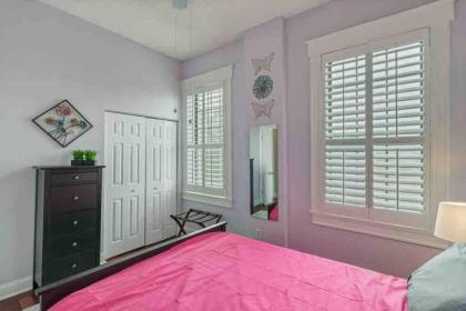 Stylish 2 BR apartment - perfect for relaxing! - image 16