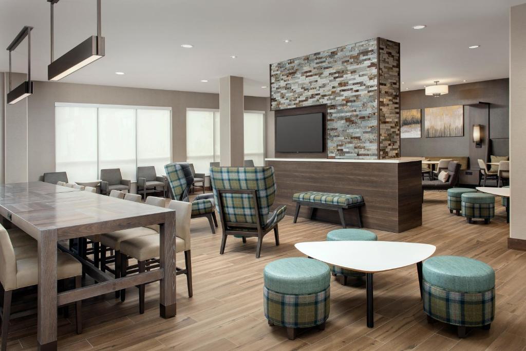Residence Inn by Marriott Jacksonville Downtown - image 6