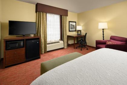 Hampton Inn Kimball - image 15