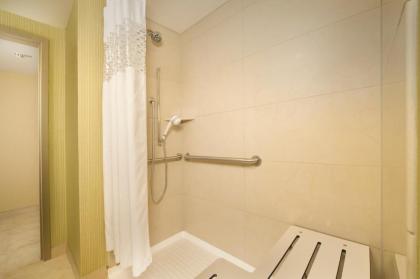 Hampton Inn Kimball - image 6