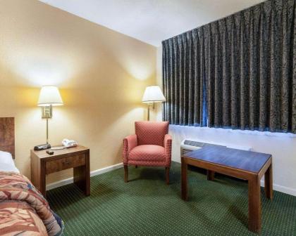 Rodeway Inn Jasper - image 9