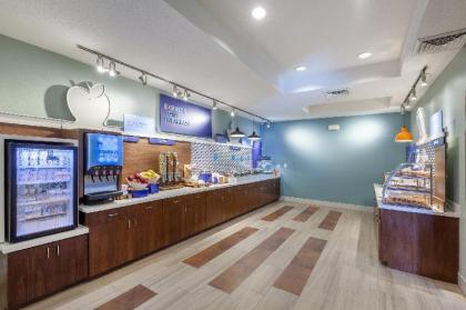 Holiday Inn Express Hotel and Suites Jasper - image 11