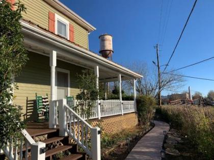 Woodbridge Inn - image 4
