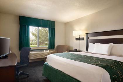 Travelodge by Wyndham Jefferson City - image 1