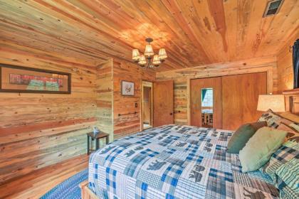 Serene Cabin on 3 Wooded Acres-20 Min to Fairplay - image 11