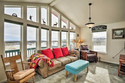 2-Acre Como Home with Mountain Views - Near Hiking!