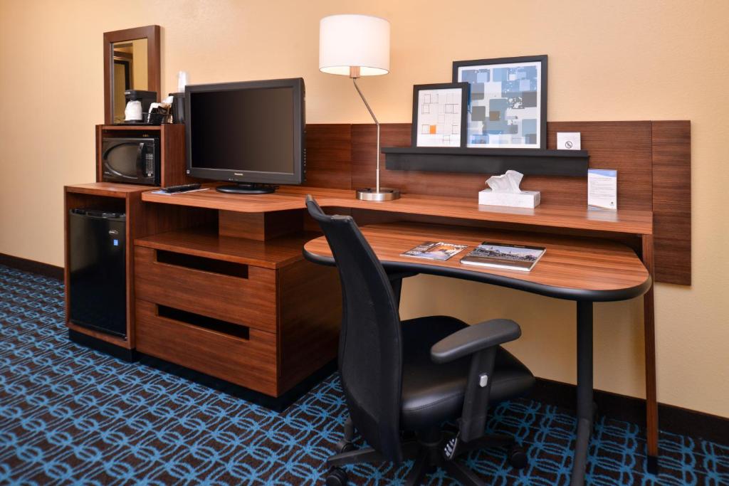 Fairfield Inn & Suites Louisville North - image 5