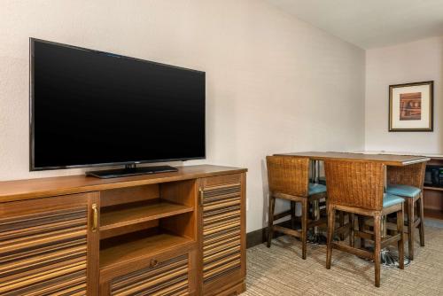 Seafarer Inn & Suites Ascend Hotel Collection - image 5