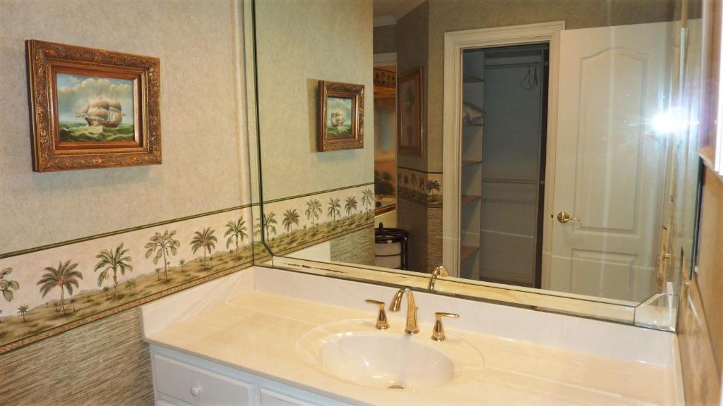 BLACKBEARDS HIDEAWAY by Jekyll Realty - image 7
