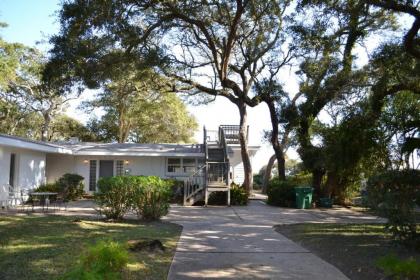 COTTAGE BY THE SEA - Unit A by Jekyll Realty - image 17