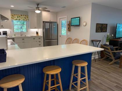 CASA BELLA by Jekyll Realty - image 12