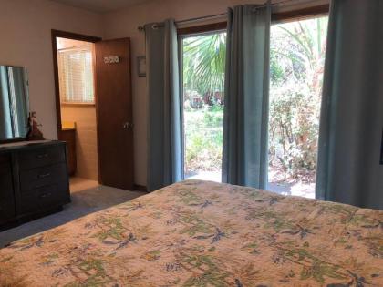 DIXIES RETREAT by Jekyll Realty - image 13