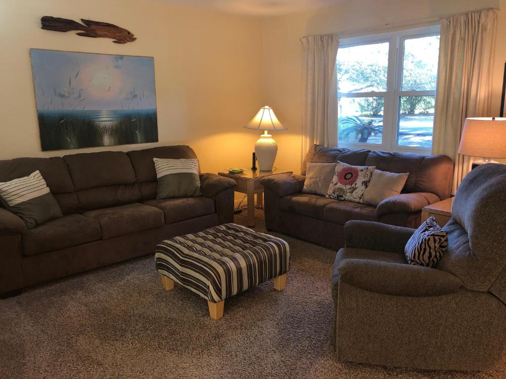 ISLAND PINES by Jekyll Realty - main image