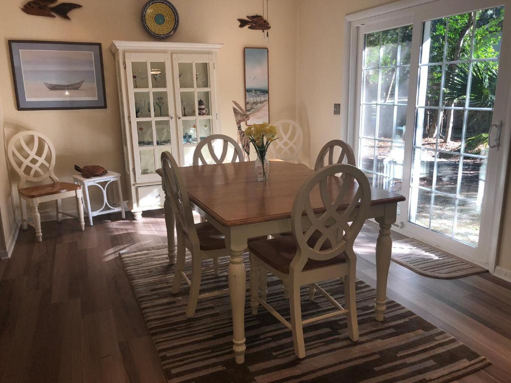 ISLAND PINES by Jekyll Realty - image 5