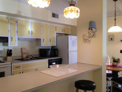 SEA COTTAGE APARTMENT by Jekyll Realty - image 12