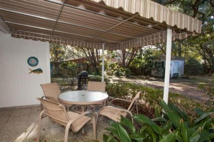 PELICAN HOUSE by Jekyll Realty - image 18